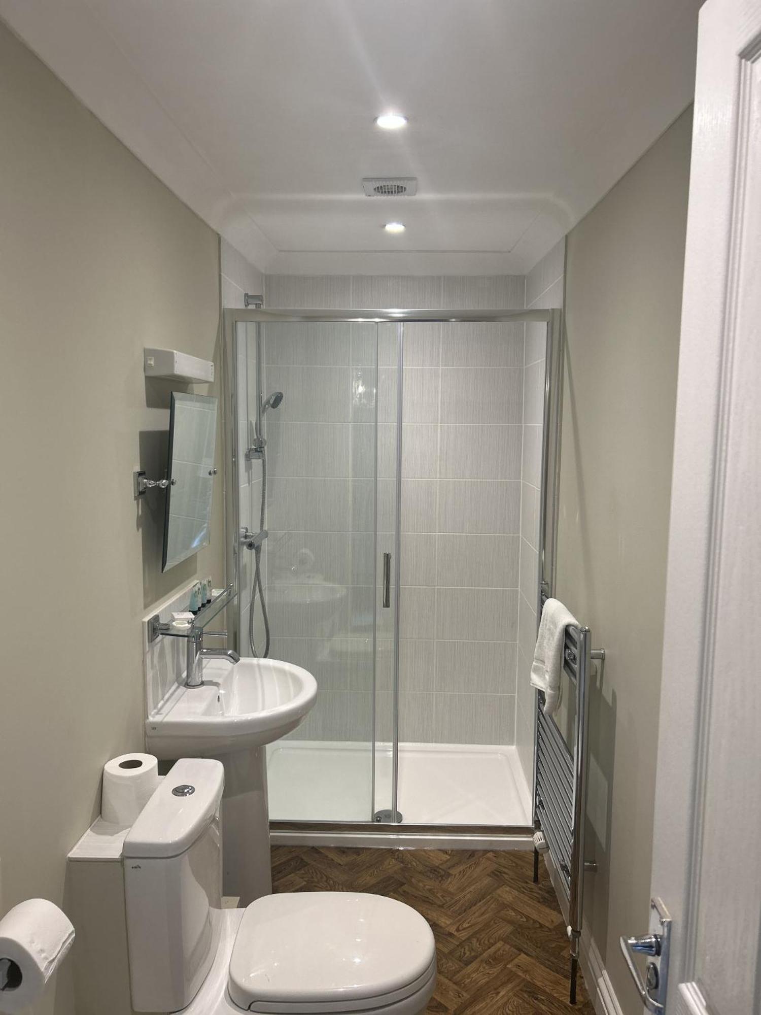 The Lodge At Salhouse Wroxham Room photo